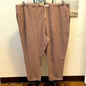Universal thread plus size 4X tan sweatpants with with elastic tie waist.  NWT